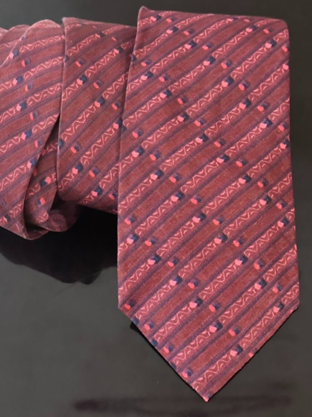 YSL Tie Yves Saint Laurent Red Coral Pink Silk Necktie Vintage Neckwear VTG MCM